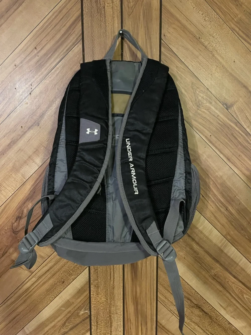 Under Armour Hustle Storm Black Grey Backpack School Hiking Travel Bag